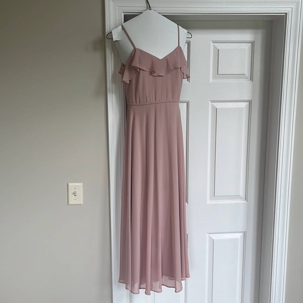 Bill Levkoff Zora Chiffon V-Neck A-Line Princess Dress Frost Rose Size 2